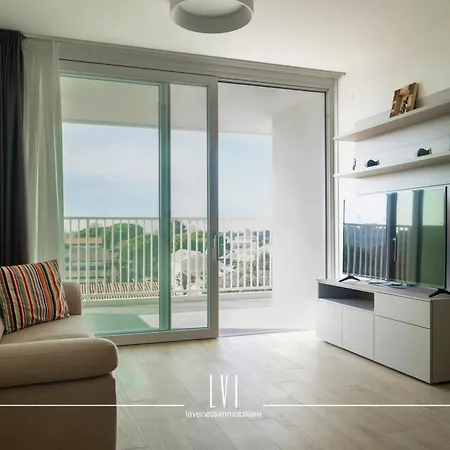 Apartment Skylux *