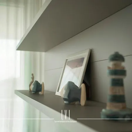 Skylux Apartment *